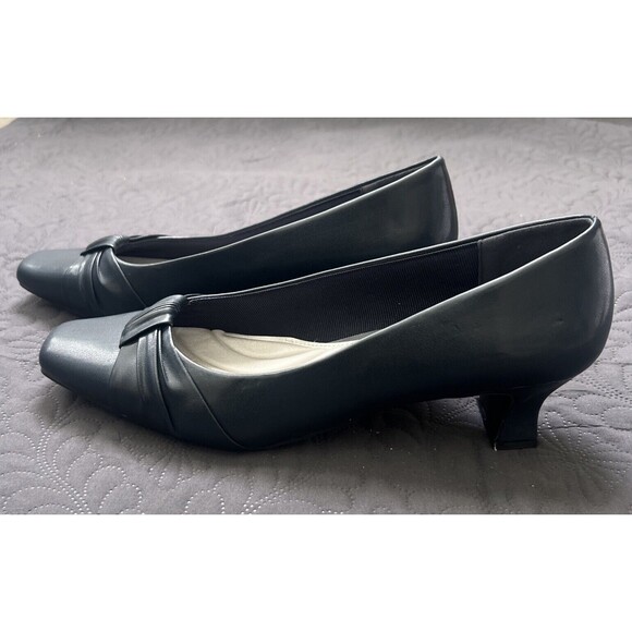 Easy Street Waive Square Toe Pump SZ 12M Kitten Block Heel KWOB Preppy Chic Cute - Picture 3 of 13